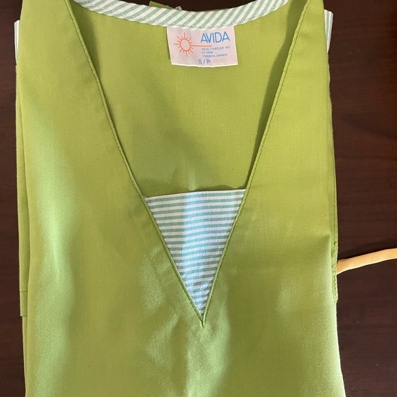 Scrubs suits - Picture 12 of 12